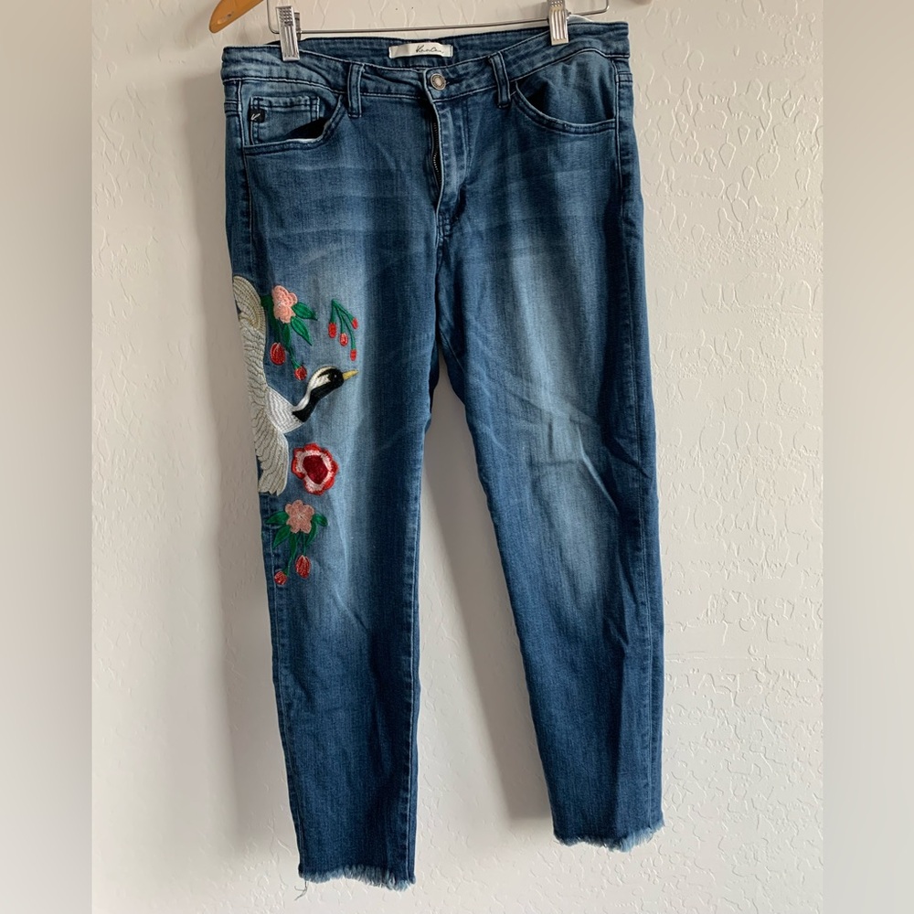 KanCan Blue Embroidered Ankle Jeans